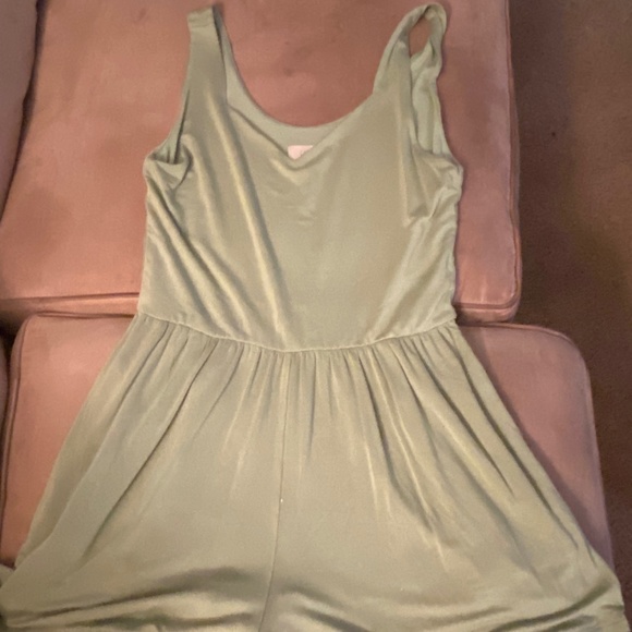 Romper - Picture 1 of 1